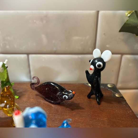 Minature Hand Blown Glass Animals Milk Glass Chicken Bird Mouse Dog etc, 15pcs - Picture 7 of 11